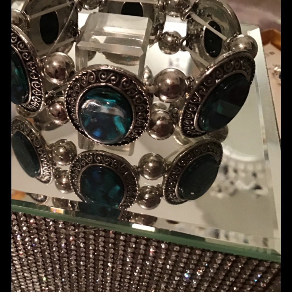 Beautiful blue green stone bracelet